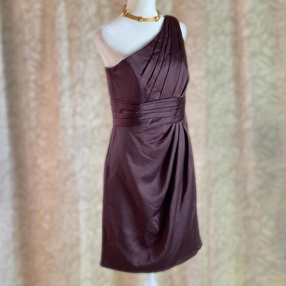 NWT David's Bridal Bridesmaid Mini Dress Brown Satin One Shoulder Size 6 - Picture 1 of 8